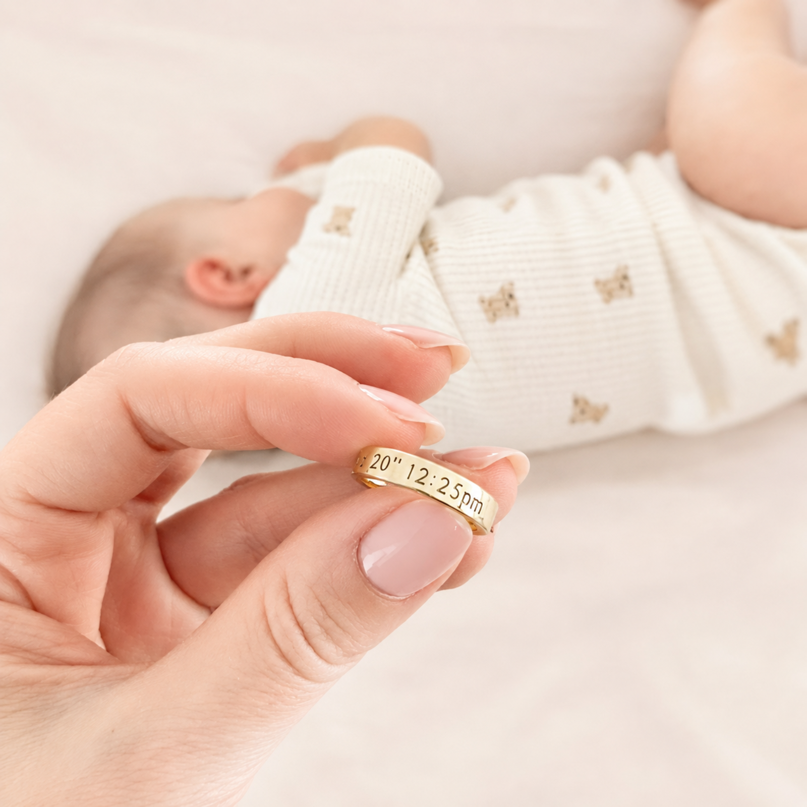 Elle Ring
